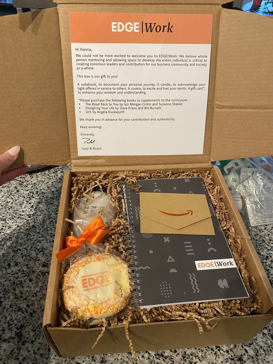 soon2bMD2013's tweet photo. Got back from Germany to my AMAZING edge box. I’m so honored to have been chosen for this incredible program. Excited to be back at Butler! Thank you @EDGEMentoring! I love candles AND cookies :) #StupidExcited https://t.co/sgMHEZhsqn