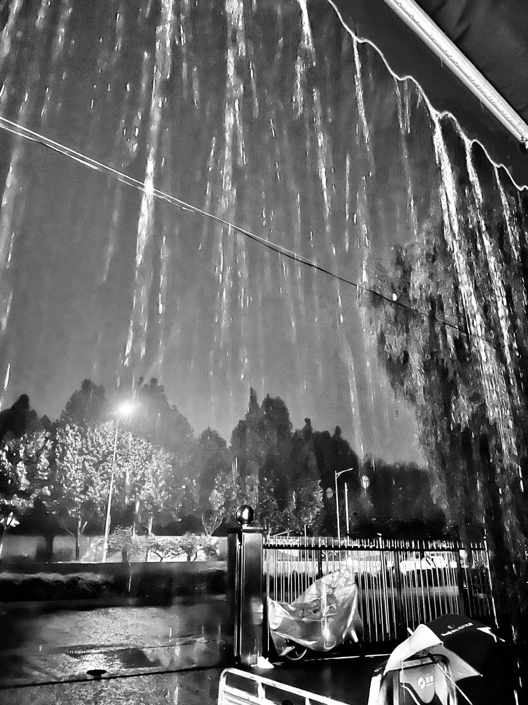 تويتر Emmaandfood على تويتر 大雨就要开始不停的下我的心我的心 T Co Z0rphqa1ic