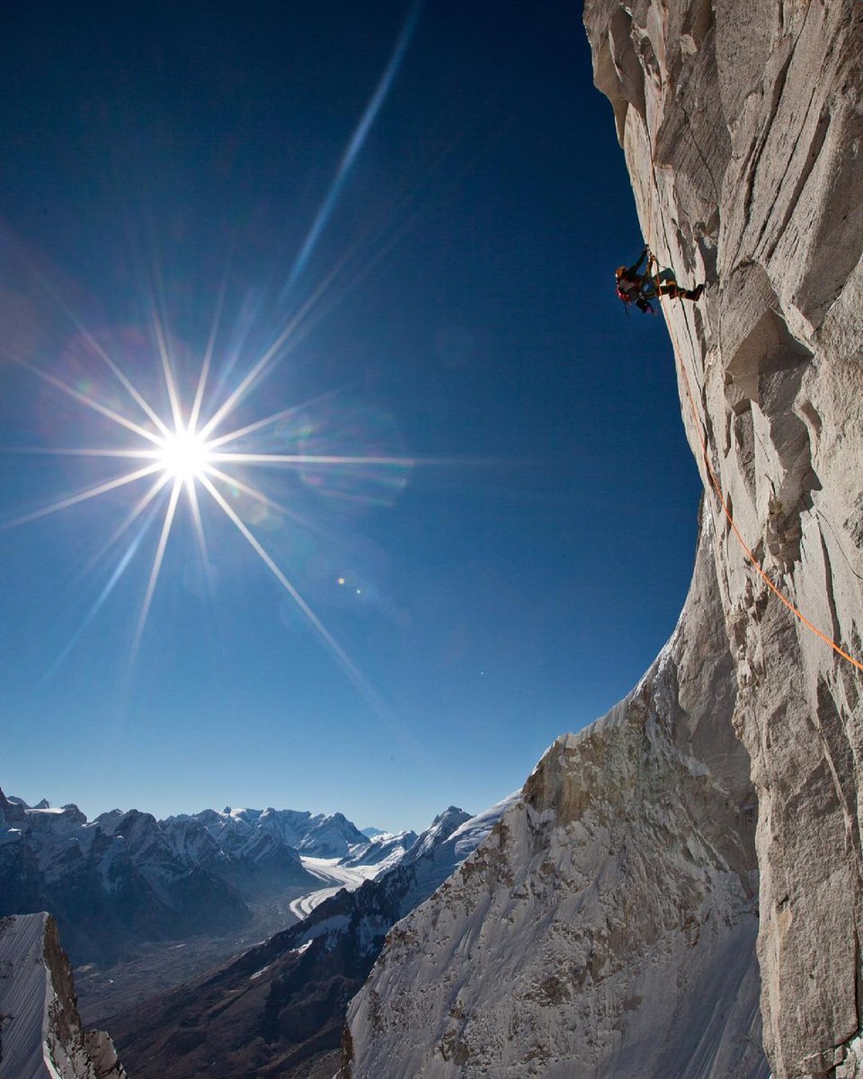 Jimmy Chin tweet media