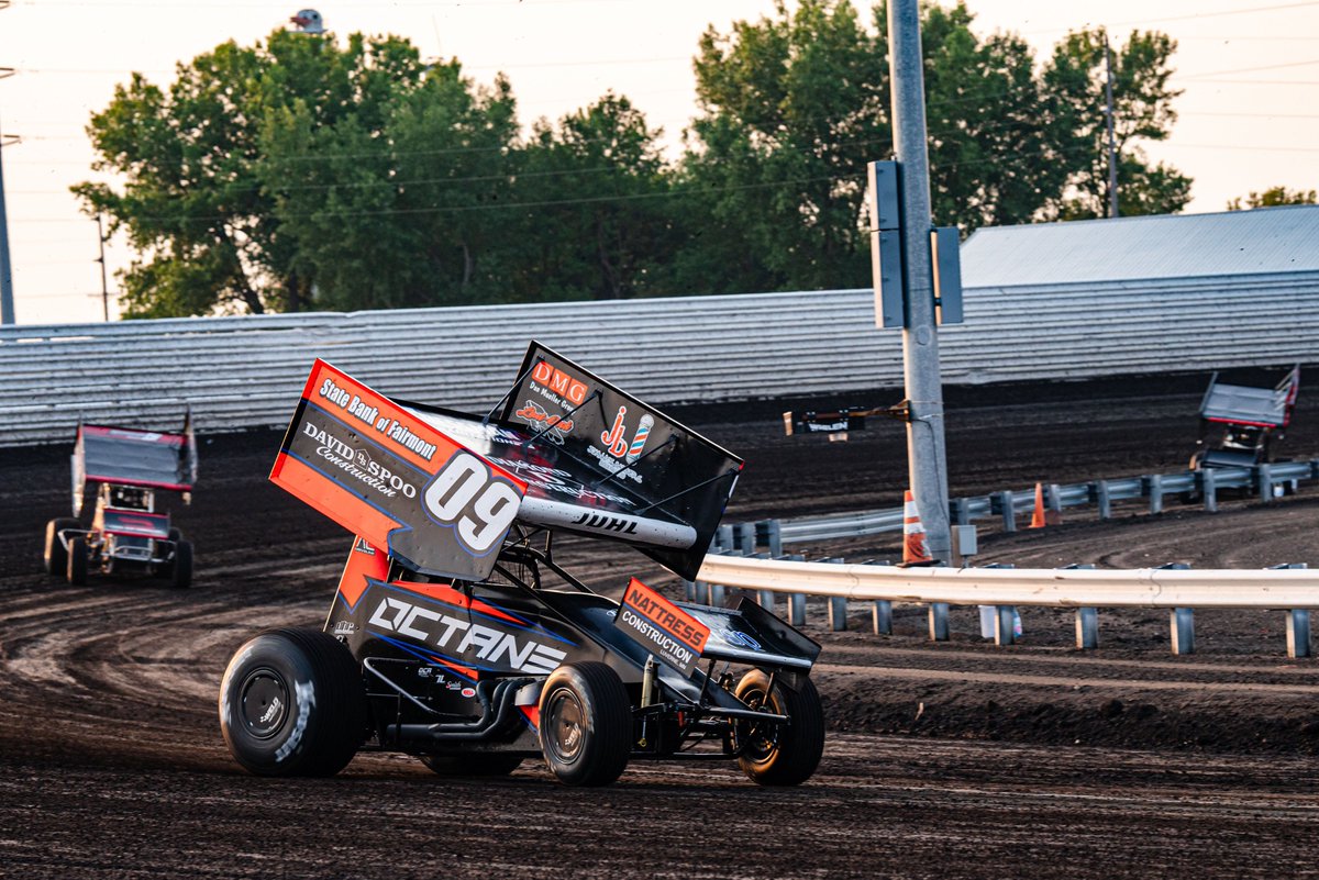 PR: Jackson Motorplex Hosts Two Sprint Car Classes Friday During Fair Race Presented by <a href="/NewFashionPork/">New Fashion Pork</a>! 

Read more at jacksonmotorplex.com/press/article/…