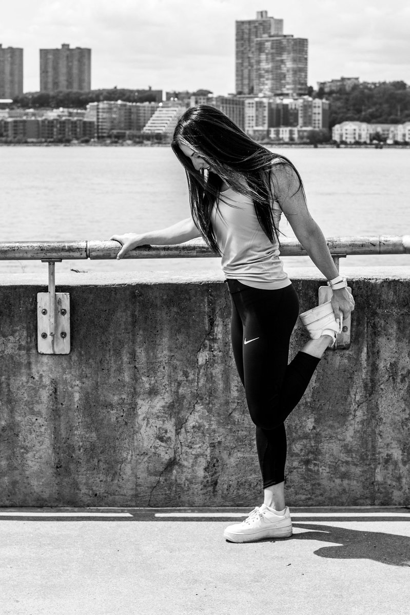 TOstrowe's tweet image. Joyful movement along the Hudson🌻
•📸 @brooklynjaq