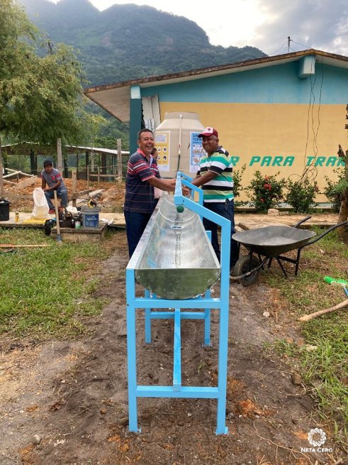 NetaCero's tweet photo. En hora buena 🤩 ! #Oaxaca ya cuenta con 100 estaciones de lavado de manos para que los niños y niñas del estado puedan tener un regreso a seguro a clases🤲💧.

#somosnetacero #saludentusmanos #UNICEF https://t.co/FNspFNDLD4