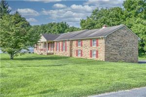 CookevilleTN's tweet photo. Check out my newest listing in Celina! Tell me what you think! https://t.co/rtHT0z2Q12 Crye-Leike Nashville - Cookeville https://t.co/NqK2bYS1XB