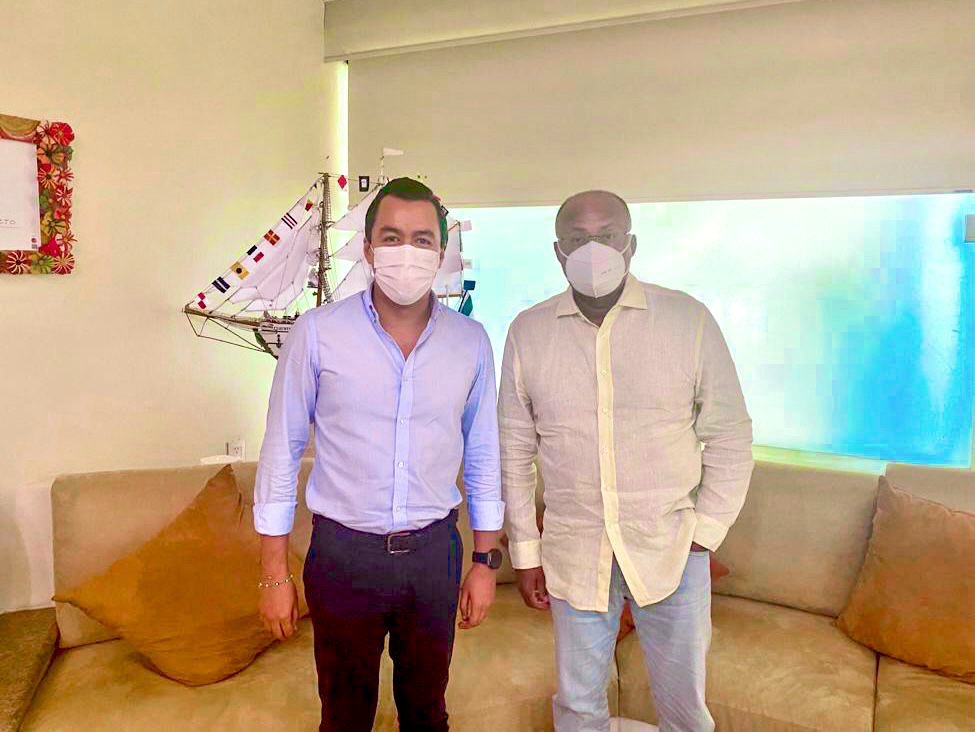 humbertodiaz22's tweet photo. Mi más sentido pésame y abrazo fraterno mi querido @ReneJuarezA por el sensible fallecimiento de tu señor padre, sin duda un #Guerrerense ejemplar. DEP 🕊 https://t.co/g2EewPArjQ