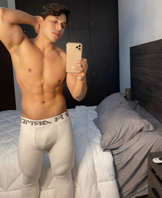 20% OFF  https://t.co/OohhAogG7D https://t.co/jQYzbISFA3