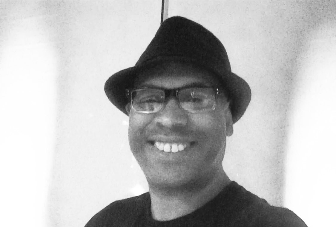 Tony Escobar fue una institución en la radiodifusión. Su espacio Club Mix en <a href="/929tufm/">92.9 tu FM</a> es influencia de espacios radiales nocturnos especializados en música electrónica. 

Un Dj que aportó mucho a la escena musical venezolana. 

Por siempre "ninety two point nine FM". 

Q.E.P.D.