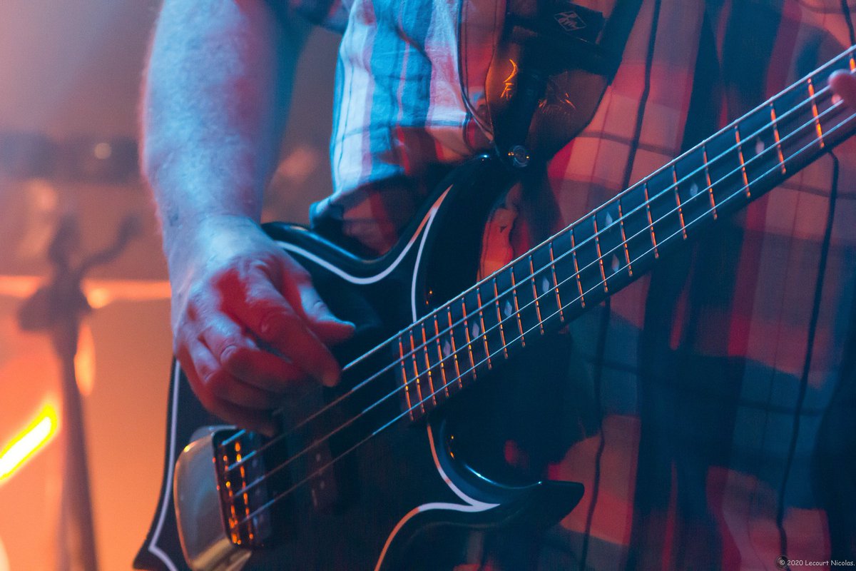 Photo « Guitare à l’honneur »

lecourtphoto.fr

© 2021 Lecourt Nicolas.

#electricguitar #rocknroll #electricguitarist #rockstyle #music #guitare #guitariste #rockstar #LecourtPhoto #rock #art #guitar #guitarist #photocolor #guitarplayer #music