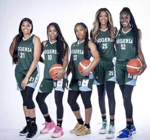 ojbsports's tweet photo. The defense and the energy level is 🔥🔥🔥. We can do it ladies.
Promise @iPromisee is having a game 🤯😤
#basketball #TeamNGA https://t.co/YtKNL7Pc1z