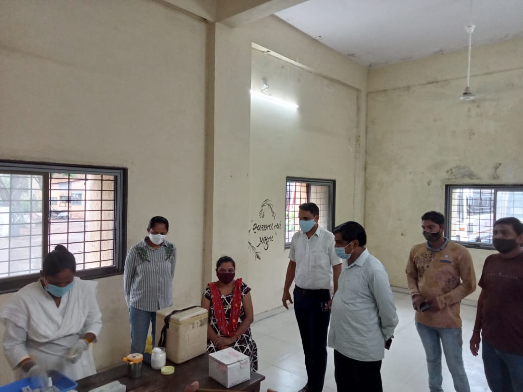 Special vaccination drive at Bayad
@CollectorArvali <a href="/MoHFW_GUJARAT/">Ministry of Health</a>