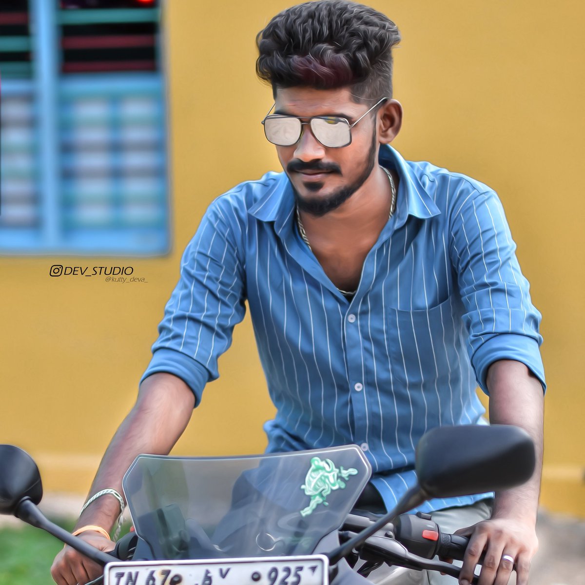 YogeshUvan's tweet photo. #NewProfilePic https://t.co/AIZlX2goab