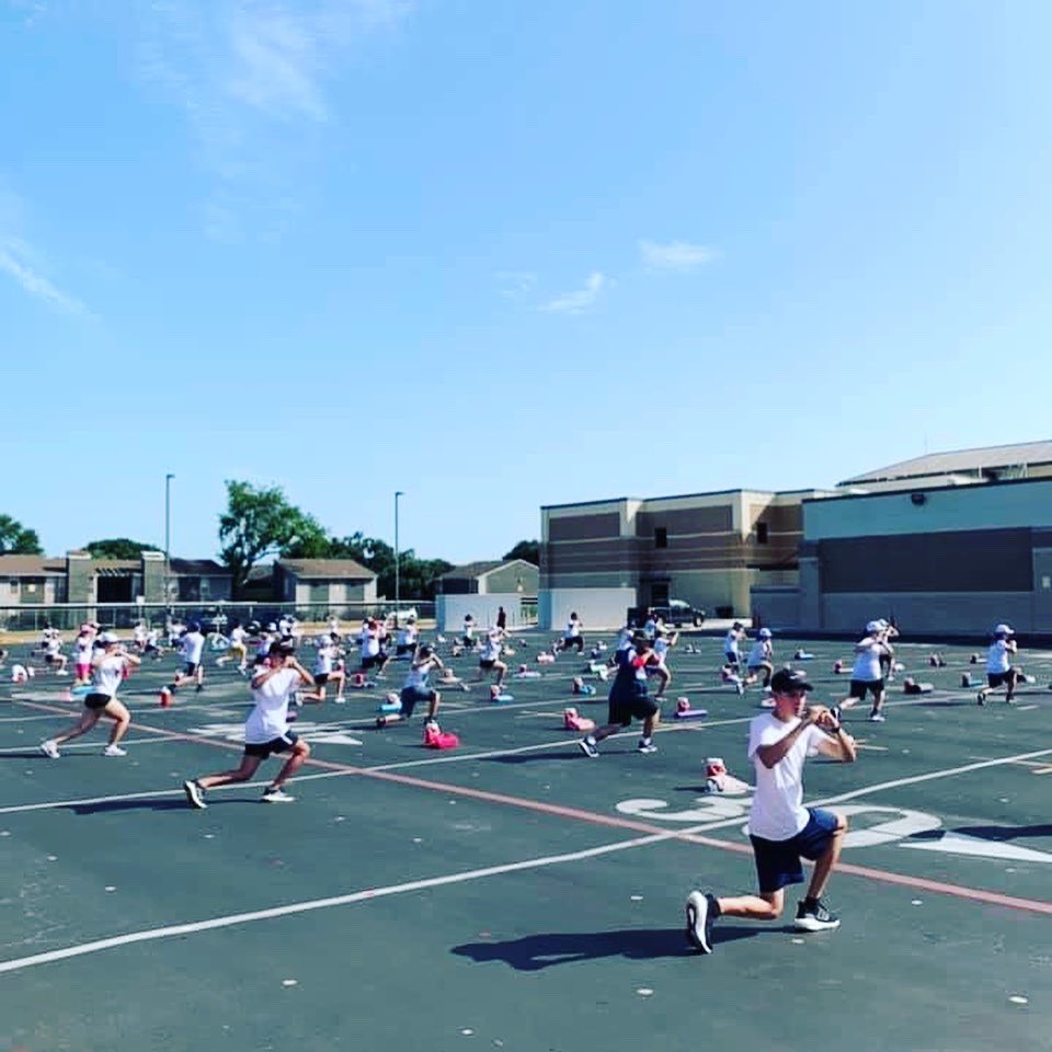 WCChargerCG's tweet photo. GREAT DAY TODAY CHARGERS!!!🦁 https://t.co/z6oKFeUwAR