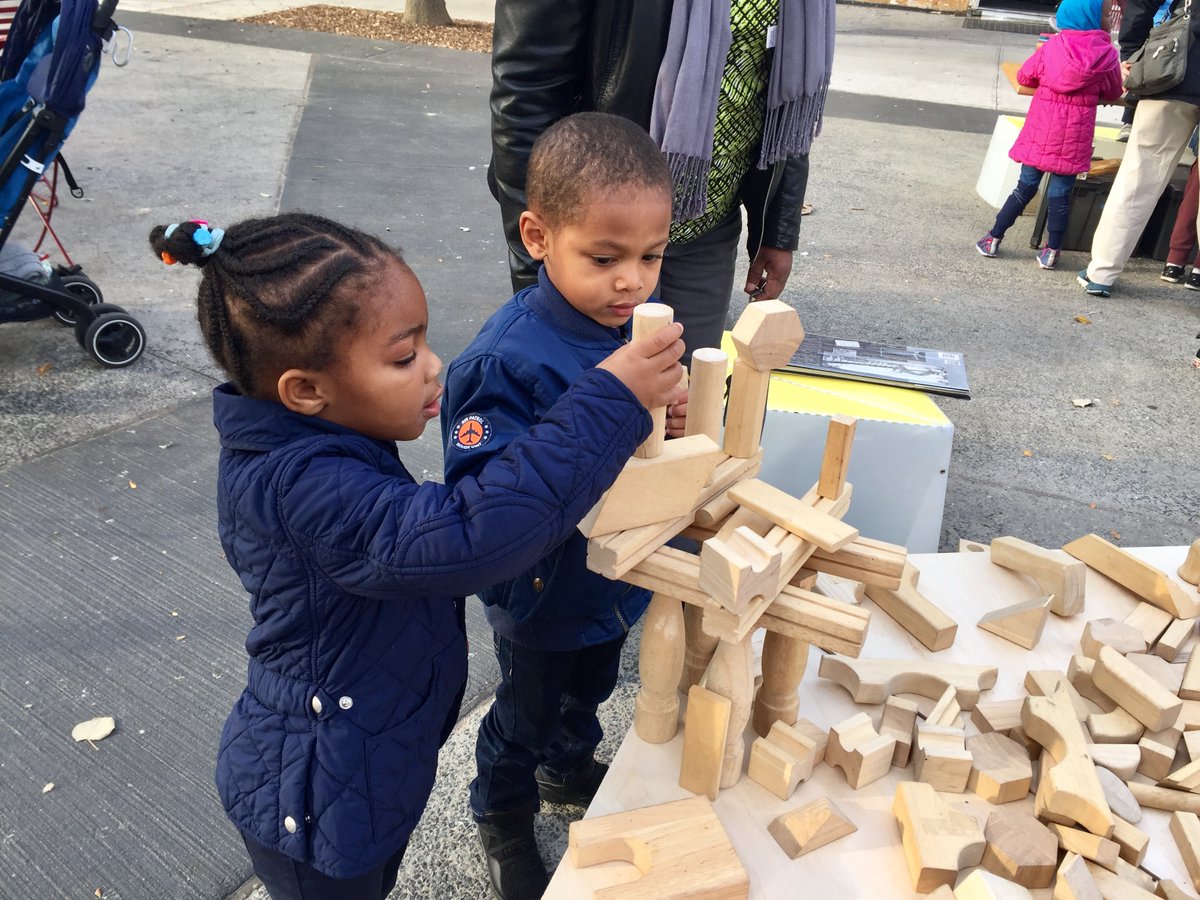 FABFultonBK's tweet photo. BUILD with @streetlab and #FABFulton, tomorrow, Wed., July 28 from 3-6p!
https://t.co/PtdU78Jk2S
#clintonhill #brooklyn https://t.co/Hyl2zyLaro