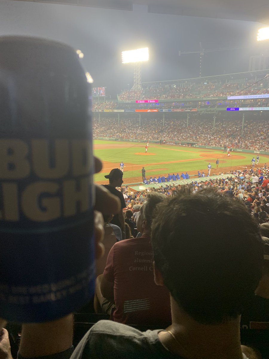 JDuarte15's tweet photo. Fuckin Sox kiiiiiddddd!!!! https://t.co/2s30zviumx