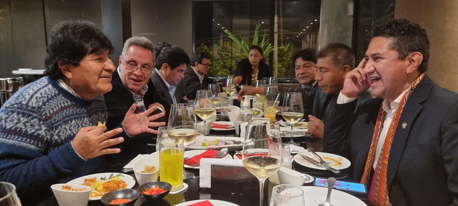 Vladimir Cerrón on Twitter: "Cena de bienvenida a nuestro hermano Evo Morales Ayma. https://t.co/EsgoFJAi7w" / Twitter