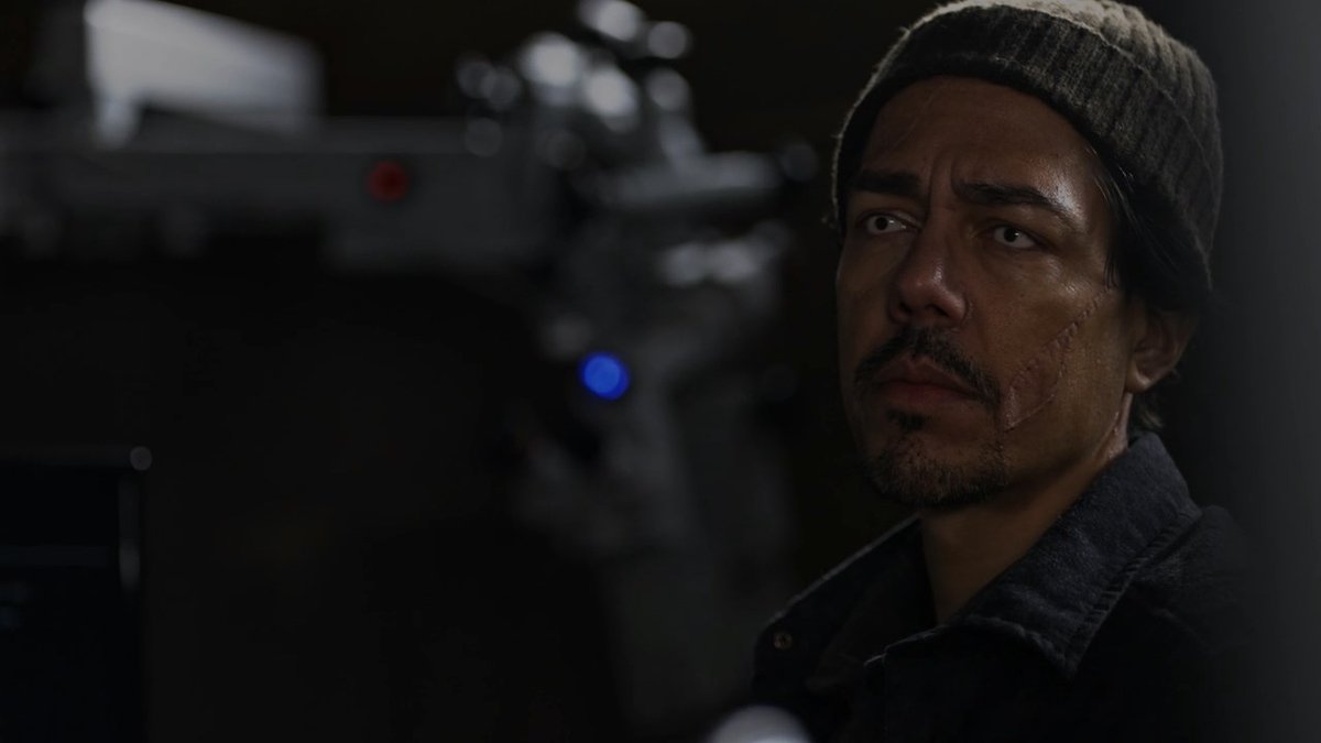 ScarletQuill8's tweet photo. Argh, need to know more about what happened during that event...
#Debris #SaveDebris 
@tbenskin @zaksantiago 
@hulu @peacockTV @PrimeVideo @AppleTVPlus @IMDbTV - guys, it's time to pick up this show and give us some answers... https://t.co/fl8ro1Tlsb