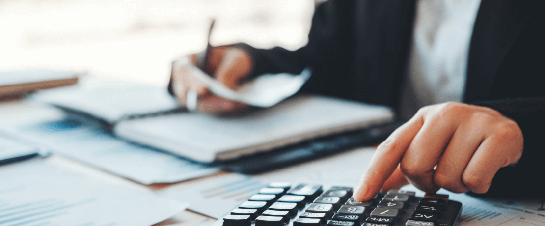 FirstmacLimited's tweet image. Some investors may overlook costs because they can be confusing or hard to identify, but they don't have to be. We’ve summarised the main costs you need to consider as an investor. buff.ly/2TGbz5p