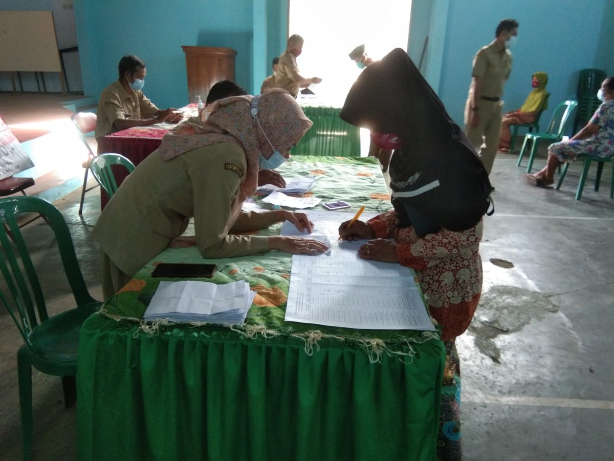 indahsurya2124's tweet photo. #BLTDanaDesa sukoanyar

Bulan ke 7

@jokowi 
@halimiskandarnu
@imansyukri
@malik_haramain
@taufikmadjid71
@rosyidah
@yusradaridesa
@fachrilabalado
@Pusat_PPMD
@kemendesapdtt
@SukoyoKasekpro
@azzameldzikrie
@tppkemendes
@berandadesaID
@ahmad_dewanto
@Mift4hulMunir https://t.co/Uke3sV6gHY