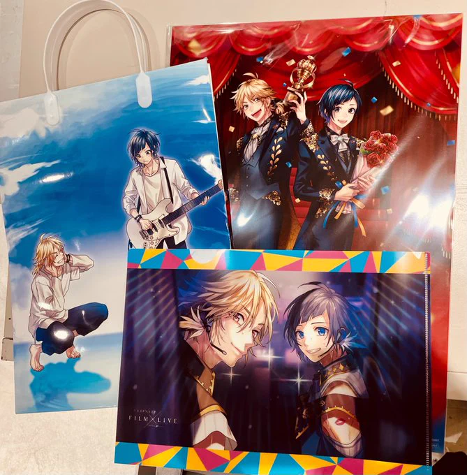 LIP×LIP FILM×LIVE 豪華版 缶バッジ オリジナルCD ブロマイド