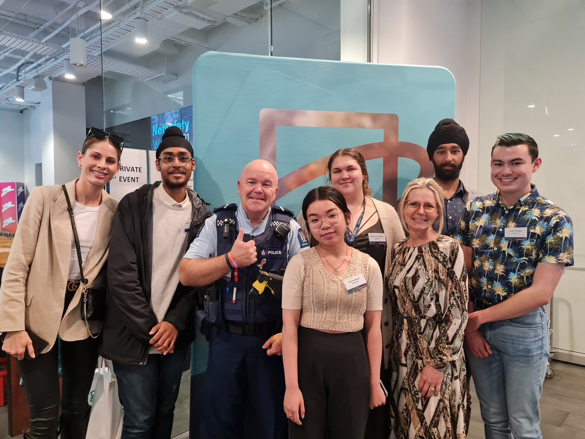NetsafeYAS's tweet photo. Happy Netsafety Week from the YAS! 🎉 Here is a snippet of what we got up to at the launch event yesterday. It was an awesome opportunity to celebrate the positive power of the internet.
Stay tuned to see what else we have planned 👀 #netsafetywk21 #onlinesafety https://t.co/tKyxtr5Dkl