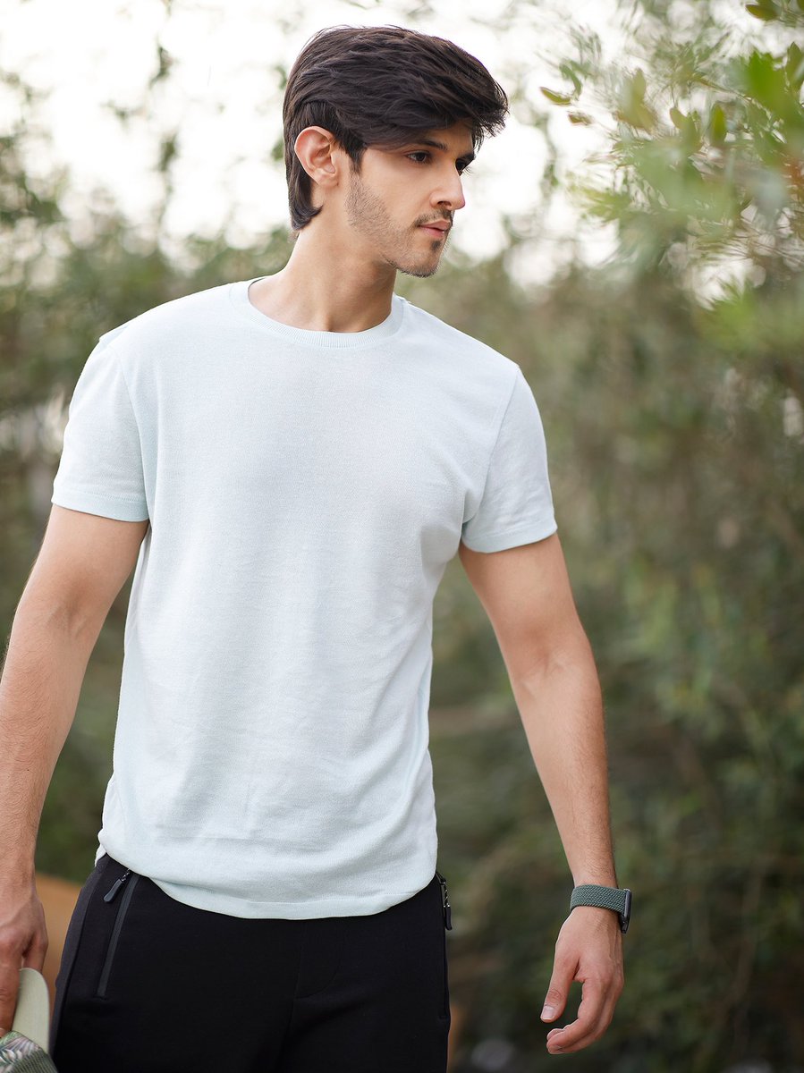 rohan4747's tweet photo. Focus on you, until the focus is on you 😇 https://t.co/r87zUdXEAv