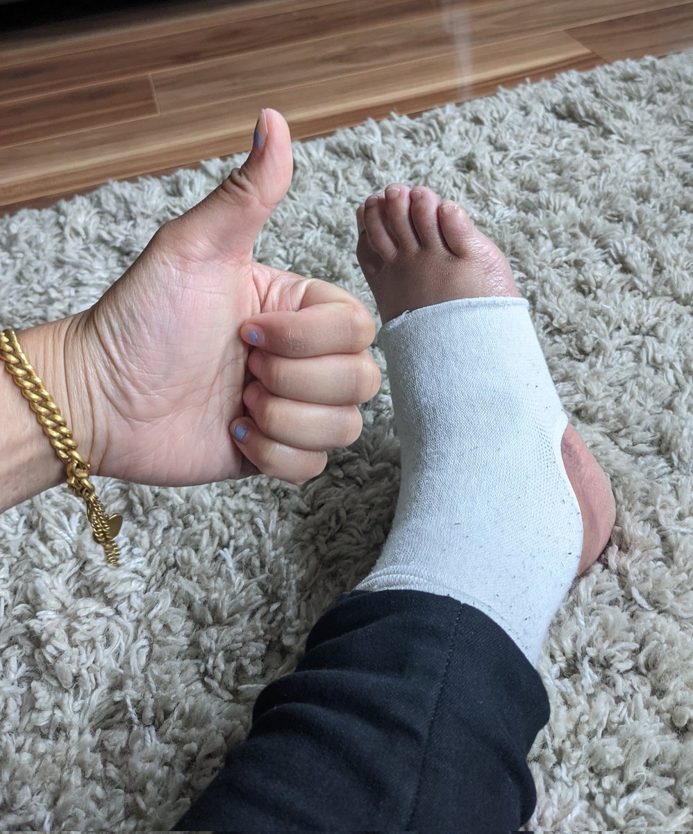 Instagram (thanks <a href="/CoralieU/">Coralie Ullyett</a>!) vs. reality