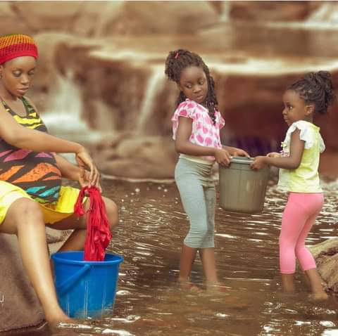 Nikuombe Ukiamka asubuhi mtu wa Kwanza kumtafuta awe mzazi wako then next your lover