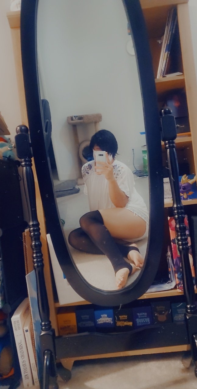 1 pic. I'm chubby ;-;
#gay #femboy #femboyfeet #feet #trap https://t.co/KsXeZ4I3yz