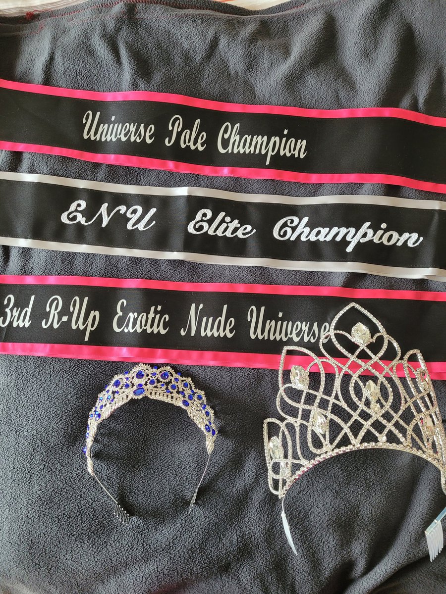 I won some things
⭐Exotic N*de Universe Pole Champion
⭐Exotic N*de Universe Elite Champion 
⭐3rd runner up for ENU
🔥Best Fire Show
•Best Legs 
•Best Butt