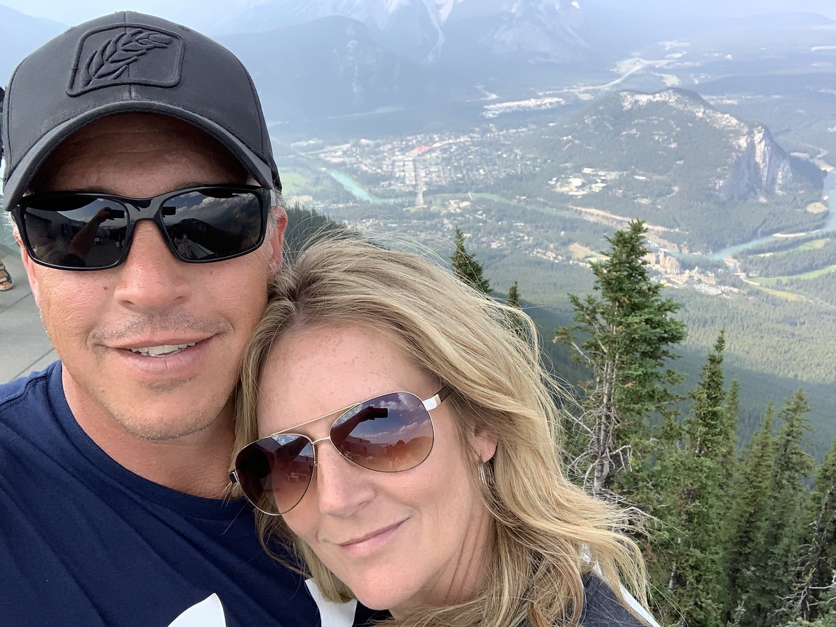 RintoulTyler's tweet photo. Happy Anniversary Babe! 13 years and I think she still likes me 🤷‍♂️. Exploring some of Banff’s beauty. https://t.co/hZQq9yjfnn