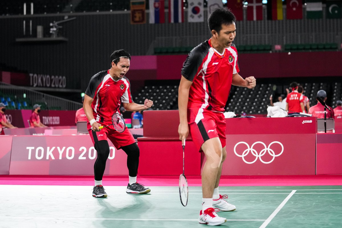 Masih semangat The Daddies.

#RaiseARacket 🏸 for them at #Tokyo2020 #Olympics

📸 <a href="/badmintonphoto/">Badmintonphoto</a>