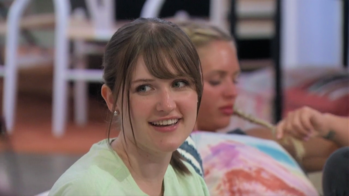 89razorskate20's tweet photo. 🏖️Week 3, RT &amp; LIKE If You're Team SARAH BETH! #BB23 https://t.co/Ual7oqN2rW