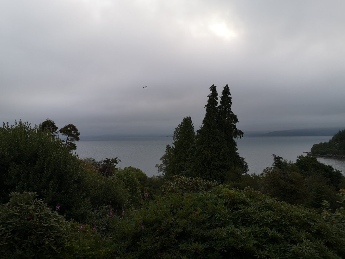 The view from this morning's #bbcgms from <a href="/StonefieldC/">Stonefield Castle</a> in Argyll. Not a bad way to start the day