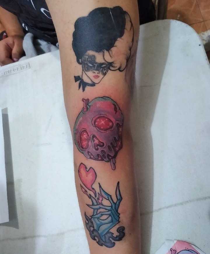 Xolothl_Lera's tweet photo. #Cruella #ADES #madrastra 
Un proyecto que empecé de algunos villanos de #Disney todavía falta algunos. 
#tattooart #tattoo #tatuajes #tattoodisney https://t.co/hcPa6lygim