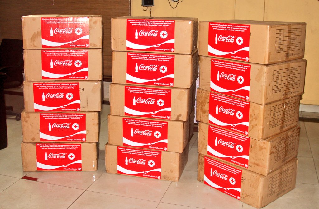 SLRedCross's tweet photo. Aiming to assist hardworking medical staff in their mission to eradicate #COVID19, the SLRCS handed over stocks of personal protective equipment to the Colombo Regional Director of Health Services yesterday. This was funded by The Coca-Cola Foundation.

#COVID19 #StopTheSpread https://t.co/Dn7f7PppsJ