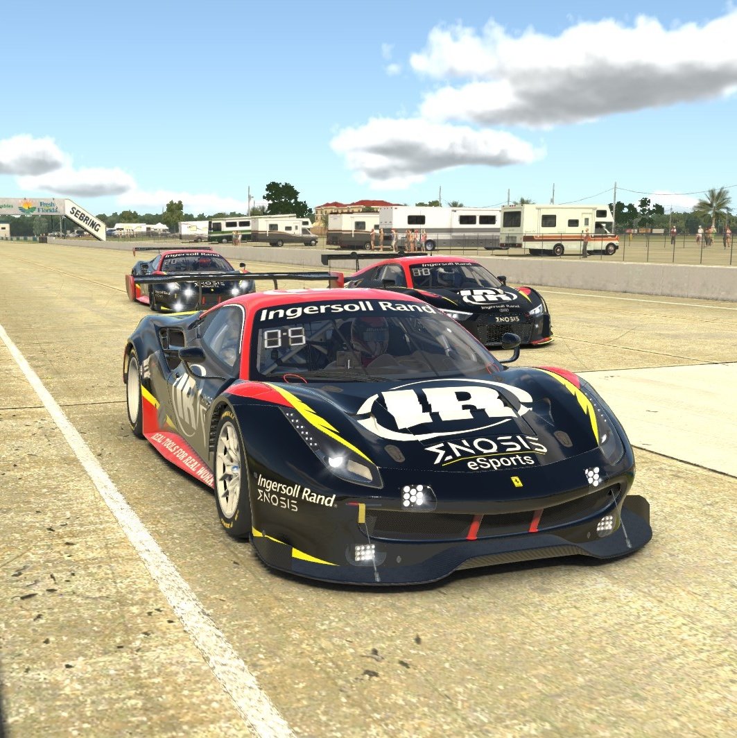 Enormes, gigantes, cracks...  Enhorabuena a todo el equipo <a href="/e_enosis/">Enosis eSports</a> por el ascenso a 2a división LVE <a href="/DriversparadeCb/">Drivers Parade Club</a> especialmente a @sergiogom23 <a href="/minirossi46/">Javier Garcia</a> <a href="/antizyklon/">Jorge Correia</a> <a href="/kaesarius/">César C.</a> por el picnic en Oulton Park con el Ferrari en una Prequaly memorable!!! #somosingersollrand