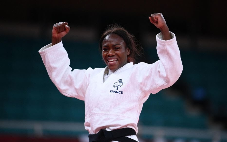 ESSMS_INFOS's tweet photo. #judo #Tokyo2020 Clarisse Agbegnenou devient médaille d’or en Judo -63 kilos. Une fierté pour notre nation. La marraine et ambassadrice de l'association SOS Préma @SOSPrema  elle devient championne Olympique 🎩 @Gnougnou25 https://t.co/TMSfIKm0Sz