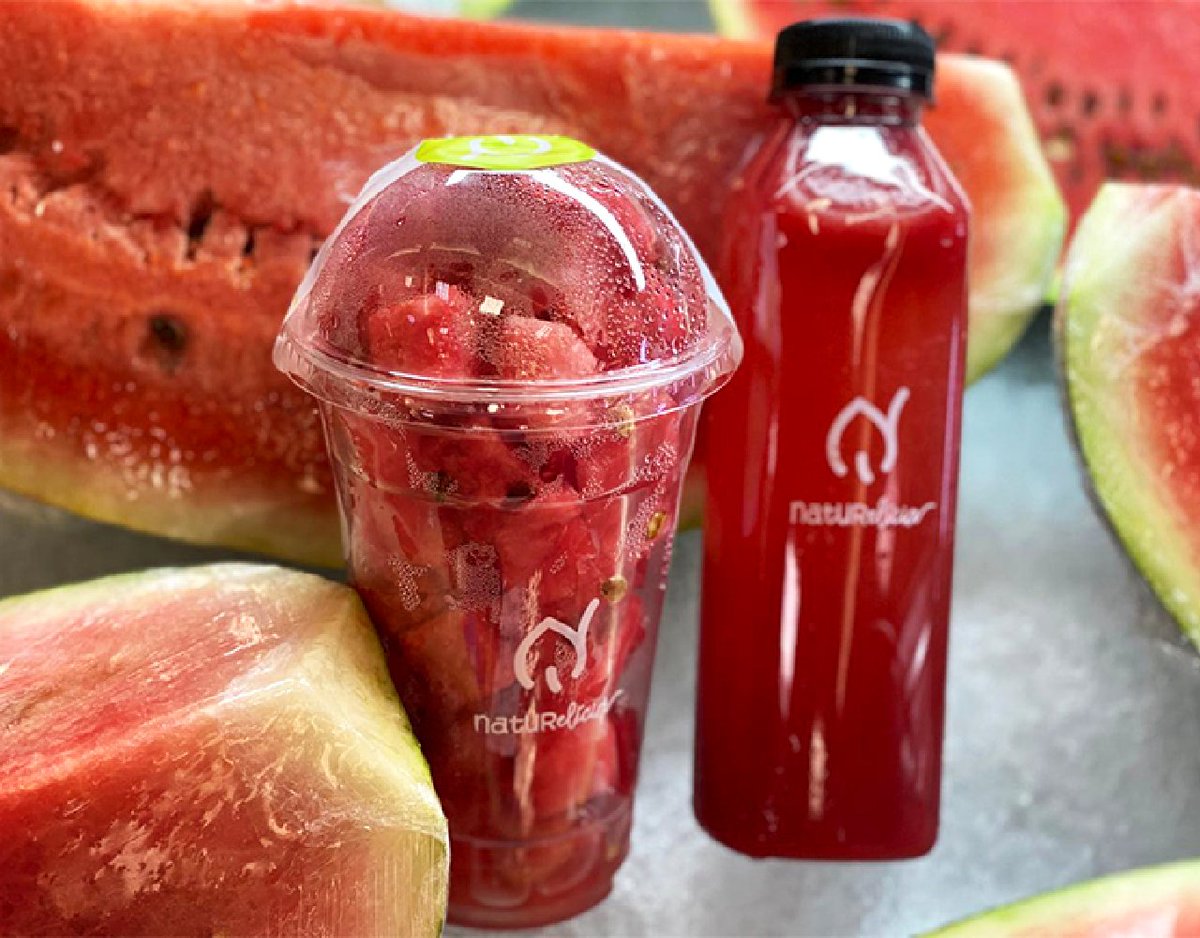 SacolaoDaSanta's tweet photo. A Naturelícia tem as suas frutas favoritas do jeito que você mais gosta! 🥭🥥

📲Compre online em https://t.co/1qQWcwKYft 💚

#DaSanta #Naturelícia #suconatural #frutas #saladadefrutas #alimentacaosaudavel  #maissaude #tudodasanta 💚#sodasanta #fflvéessencial #sacolaodasanta https://t.co/LXlr3ulieq