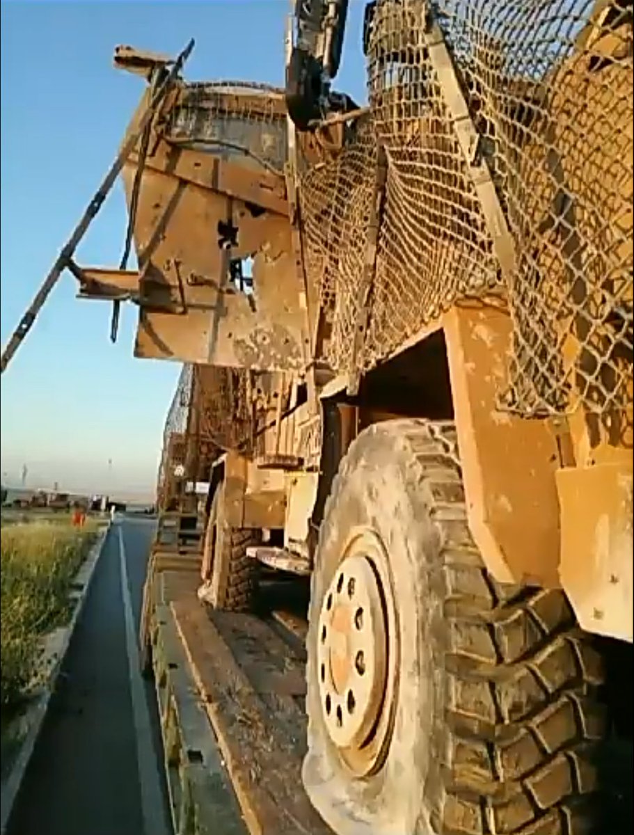 TheDeadDistrict's tweet image. The damaged Turkish Kirpi MRAP. Vehicle was hit by a ATGM in Al-Bab, Syria, 24th July, 2021.
On the attack killed two soldiers and injured two others.
#TurkishArmy #Turkey #PKK #YPG #Syria #Kirpi #MRAP #ATGM