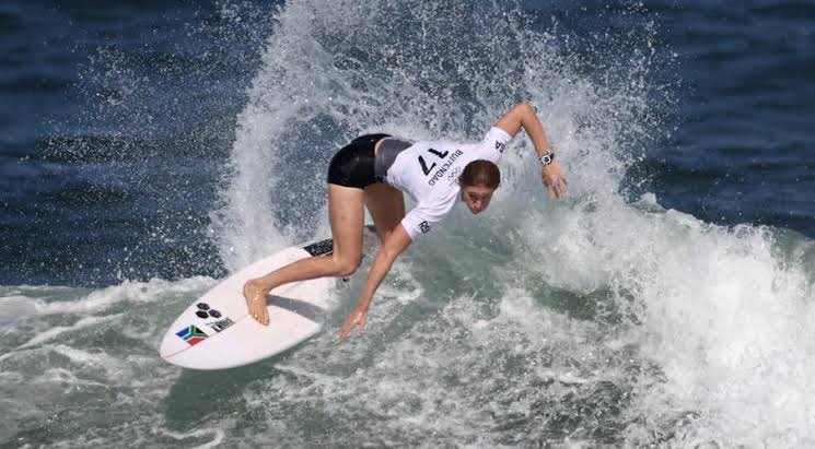 KapteinKai's tweet photo. We could have a gold medal shortly from the ‘rebel’ sport #goBianca @biancabuitendag @SASurfing @WavescapeSA @Zigzagsurf @Olympics Final around 9am https://t.co/PNq7xOyfKe