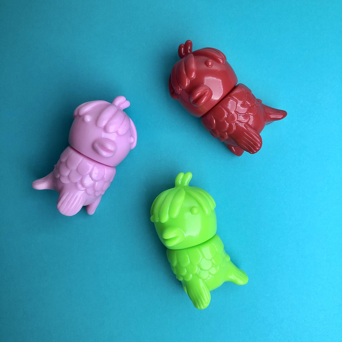 rootoy_collect's tweet photo. 昨日は中野へ。
墓場の画廊にてミニ遮光器たちはゲットならずでしたが、アマビエを3匹捕獲🐟
家を疫病から守ってもらいます。

#sciencepatrols
#ソフビ https://t.co/J6aog5Atxf