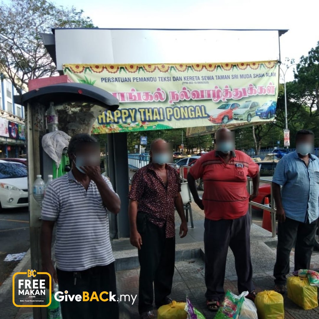 FreeMakan's tweet photo. The Persatuan Pemandu Teksi dan Kereta Sewa India Taman Sri Muda Shah Alam requested for food aid as they’ve been struggling to make ends meet due to the lack of passengers during this lockdown. https://t.co/N1klRBfXZu