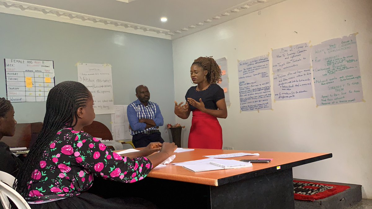 OloladeOgunnubi's tweet photo. I attended a 3 day boot camp on how to create low cost education for the less privileged and also sustain the project. @YstarsFound @femaleandmore 
Learnt how Knosk school #100 per day, provides school uniform, lunch, and school books for students with just #100 fee. 
#Lola https://t.co/hvQHQvqus4