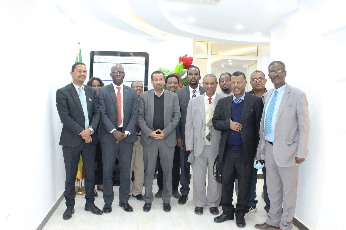 የዓለም ባንክ በኢትዮጵያ ከፍተኛ ትምህርትና  ቴክኒክና ሙያ ትምህርትና ስልጠና ዘርፍ የሚያደርገውን ድጋፍ አጠናክሮ እንደሚቀጥል አረጋገጠ

facebook.com/19583963678001…