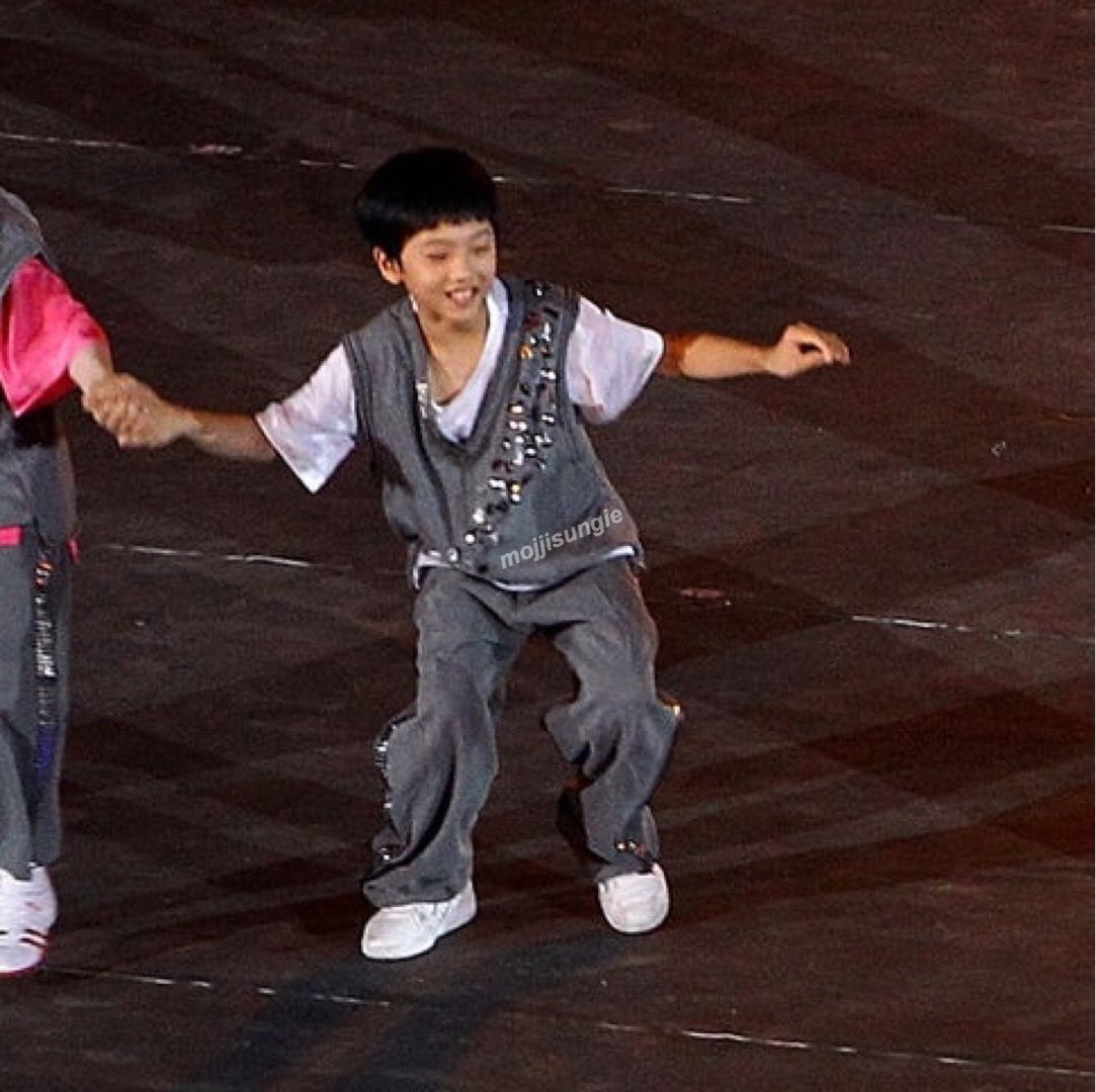QTAHCITY's tweet photo. just a reminder park jisung has actually performed at the olympics in 2011 greece summer games representing korea when he was only 9 years old !! https://t.co/T54Mh9122a