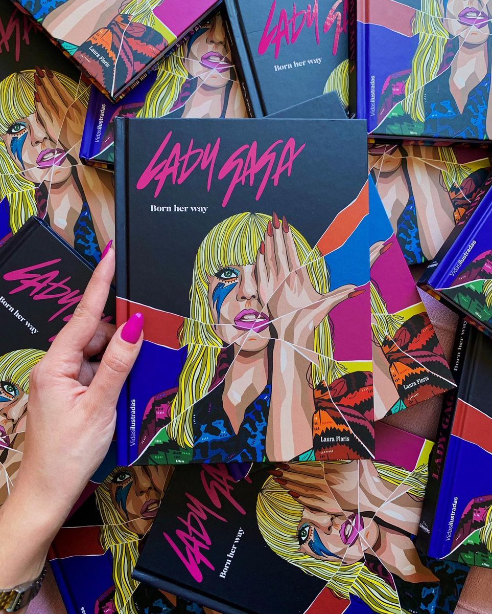 💥🎸🤘Extravagante, humana y vital: así es #LadyGaga, una artista que revolucionó el mundo de la música. Si sois tan fans como nosotros, no os perdáis esta biografía ilustrada que es pura maravilla para todos los seguidores de la mítica neoyorq,
uina. <a href="/FlorisLaura/">Laura Floris</a>