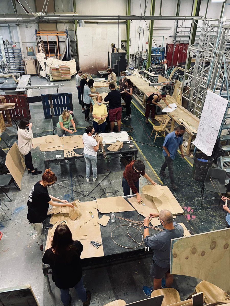 MovingPartsArts's tweet photo. The build for #TyneRising has begun! Andrew Kim of @ThingumaTheatre is leading a talented team of local artists along with our fantastic volunteers to create the spectacle. A HUGE thank you to @northernstage for allowing us to use their incredible workshop to make it possible! https://t.co/xLzhox86UU