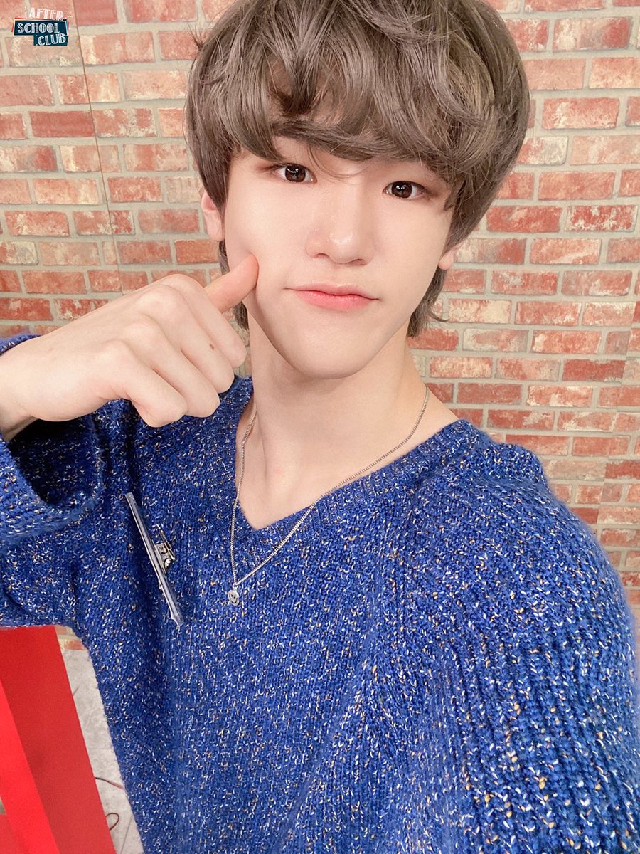 arirang_ASC's tweet photo. [JUST B]

데뷔와 함께 전 세계의 열렬한 사랑을 받고 있는 울 저스트비와 함께한 오늘♡ 생방송이라 떨릴 텐데 정말너무너무완전최고로 잘해줘서 에엣씨 감동🥺 우리 멤버들 오늘 넘 고마웠어요❤️ 우리는 다음 컴백 때 또 만나요 🙌🏻

#JUSTB_ASC #JUSTB @JUSTB_Official https://t.co/EuUCRDrIbS
