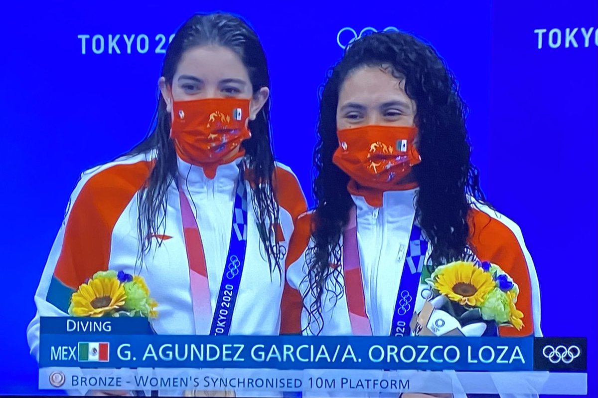 cmendozadavis's tweet photo. Felicitaciones a la dupla formada por la sudcaliforniana @gabyagundez y @aleorozcoloza, al obtener medalla de bronce en clavados sincronizados de plataforma de 10 metros en los juegos olímpicos de @tokyo2020es representando a #Mexico. ¡Gaby: eres orgullo de #BCS! #MejorFuturo https://t.co/KAbL5PgBpT
