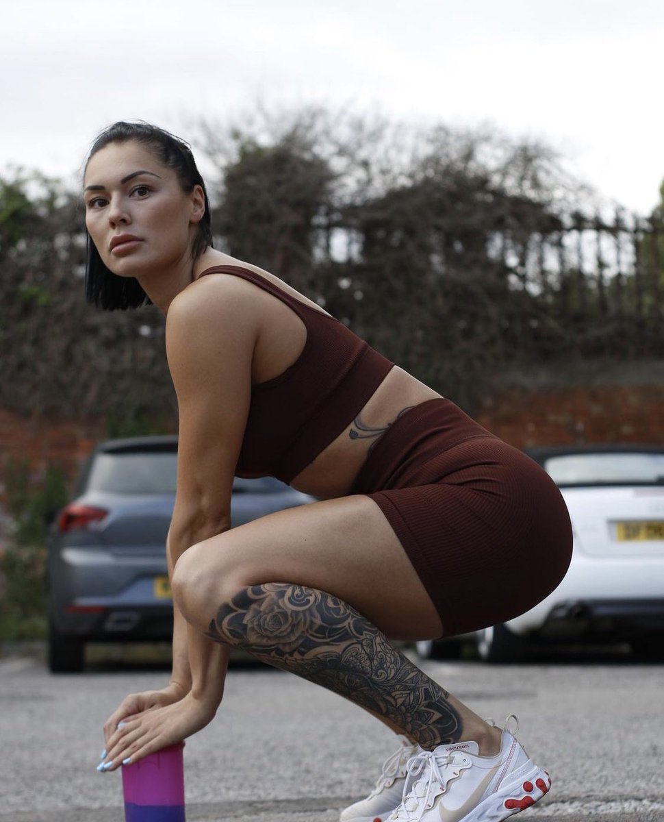 FearlessMindInc's tweet photo. Happy Tuesday ❤️

@janine_jmx looking 🔥 in our Earth Collection and the new Chestnut Corded shorts set🔥

PM us to order yours for £35 for the full set! 

Sizes Uk 8-16 

Photography by @explorationthroughthelens 

#fearless #fearlessmind #fearlessmentality #fearlesswoman https://t.co/ZV8FpA9WdT
