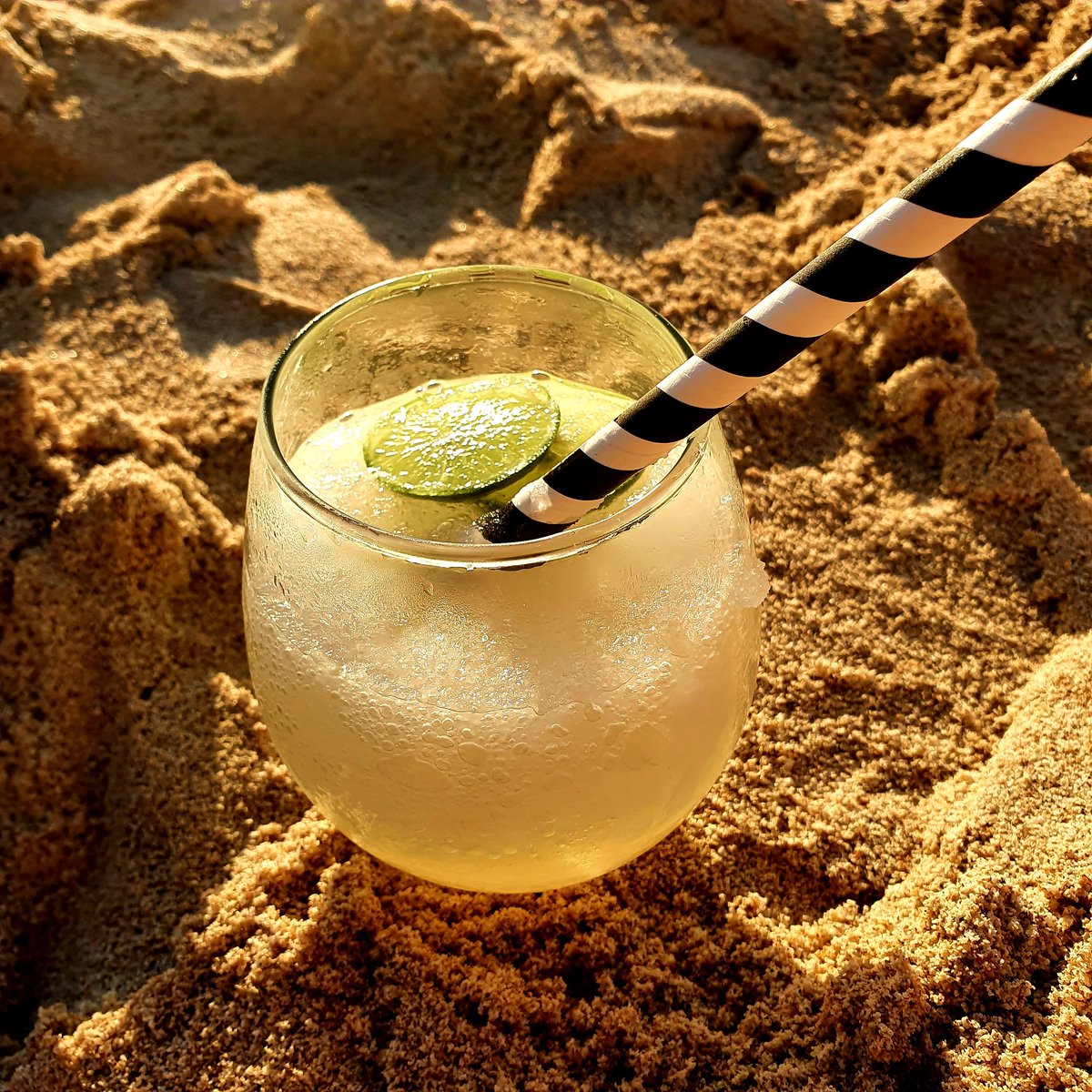 Civil Society Lost (@civillost) on Twitter photo <a href="/AlcoholicsOf/">Church of Alcoholics</a> Have a margarita! <a href="/AlcoholicsOf/">Church of Alcoholics</a> Have a margarita!